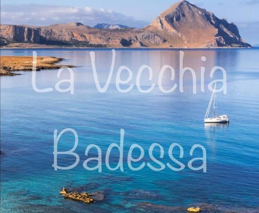 La Vecchia Badessa A Due Passi Dal Mare Apartment Macari Luaran gambar
